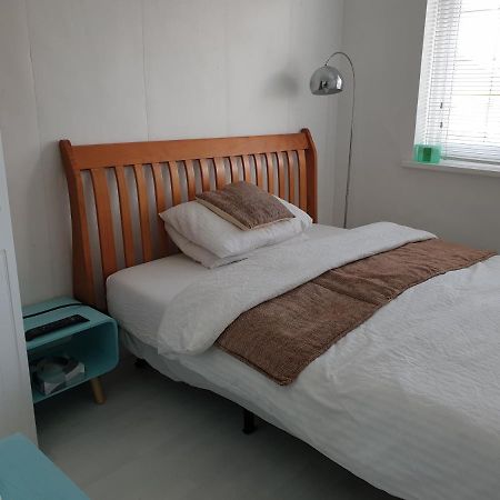 Tropical Garden Oasis Rooms Birmingham Ngoại thất bức ảnh