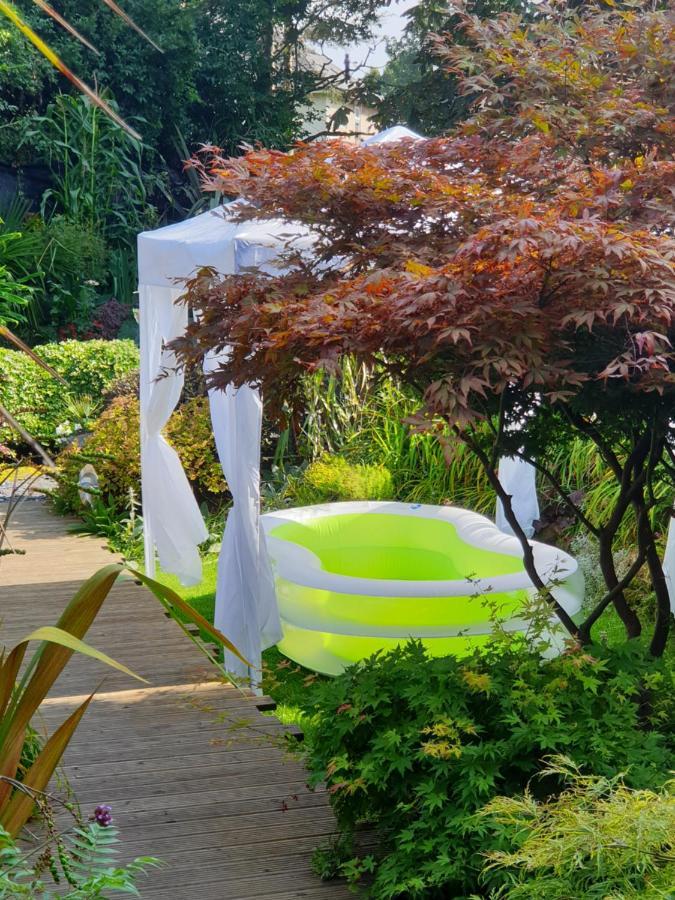 Tropical Garden Oasis Rooms Birmingham Ngoại thất bức ảnh